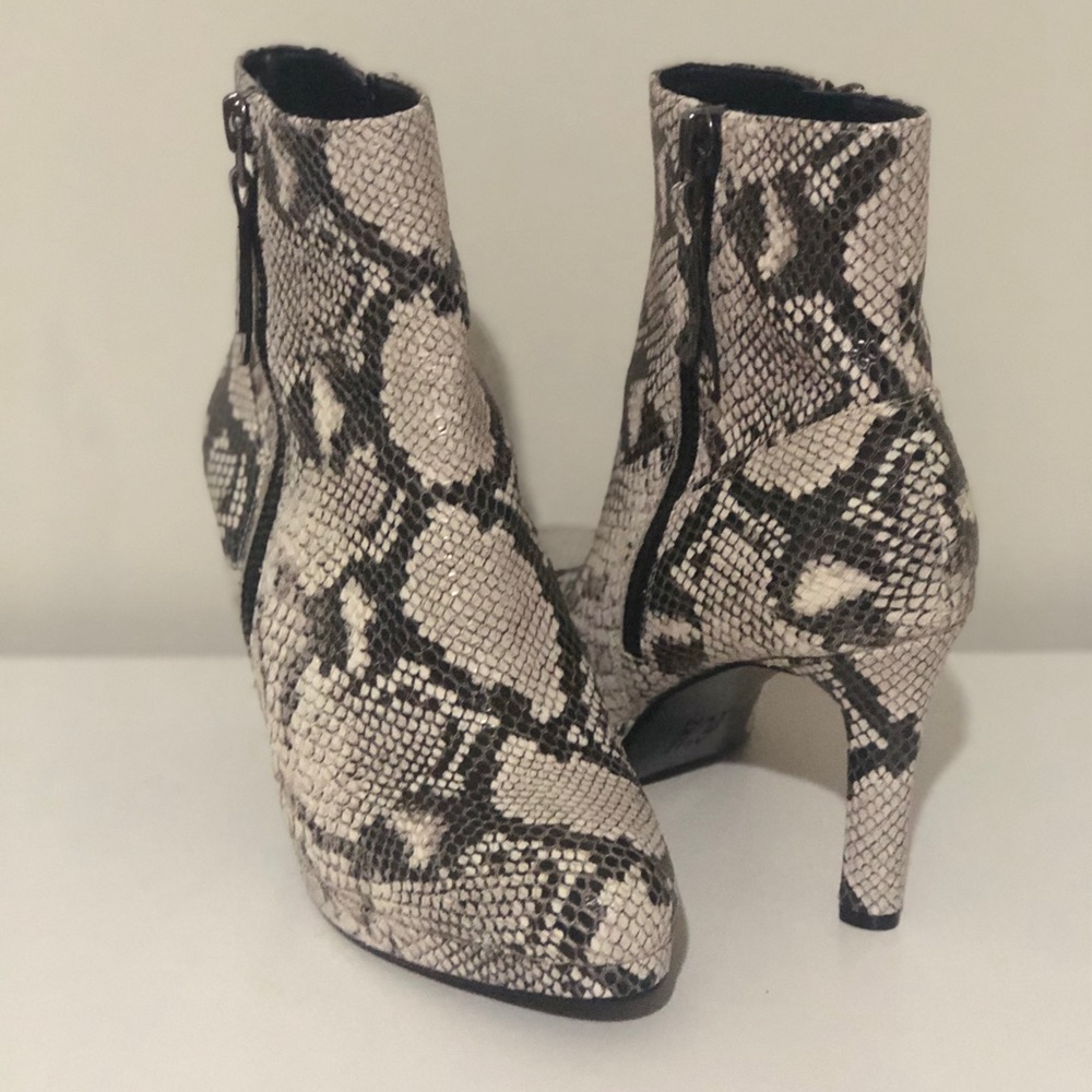 Snakeskin print Naturalizer Tiana Boots Booties